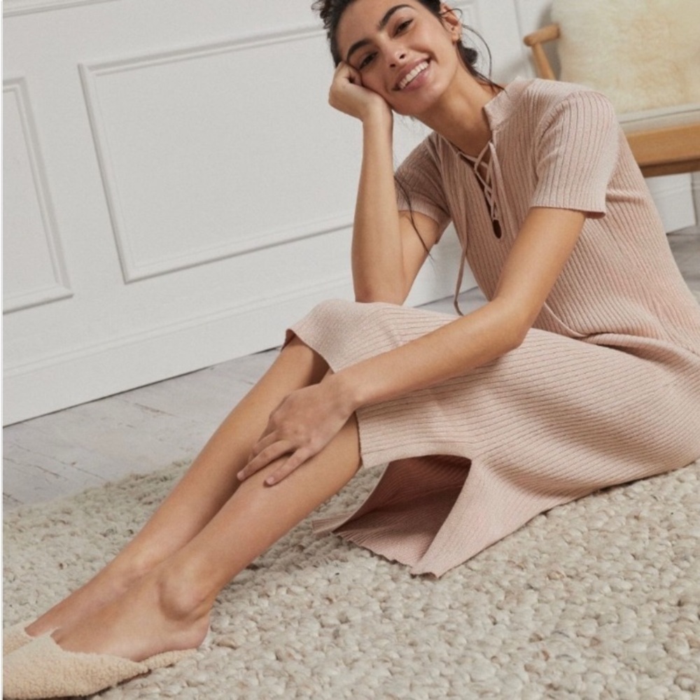 ANTHROPOLOGIE Opal Shimmer Ribbed Short Sleeve Midi Dress - Picture 3 of 13